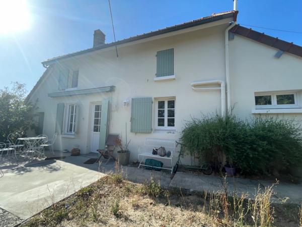 Maison de campagne rénovée avec vue campagne 153000€
