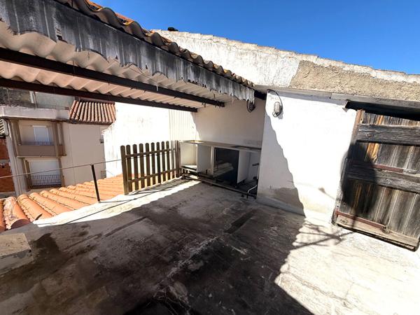 CARAMANY - Maison de village 4 Pièces - Terrasses - Cave