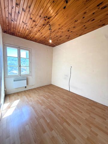 CARAMANY - Maison de village 4 Pièces - Terrasses - Cave