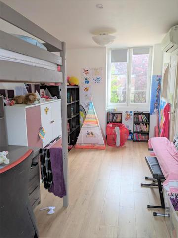 Maison à Maule, 78580 - 6 pièces 150m²