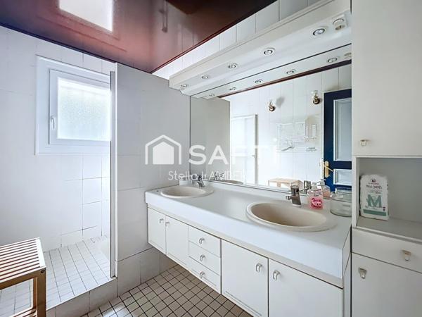 Maison familiale T5 de 155 m² avec piscine à Gratentour