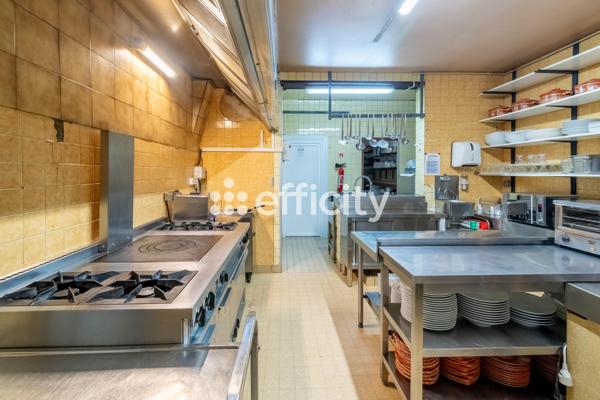 Fonds De Commerce - 170 m²