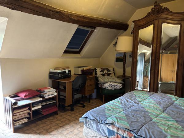 Montgivray - Longère de caractère sur 3639m² de terrain Montgivray (36400)