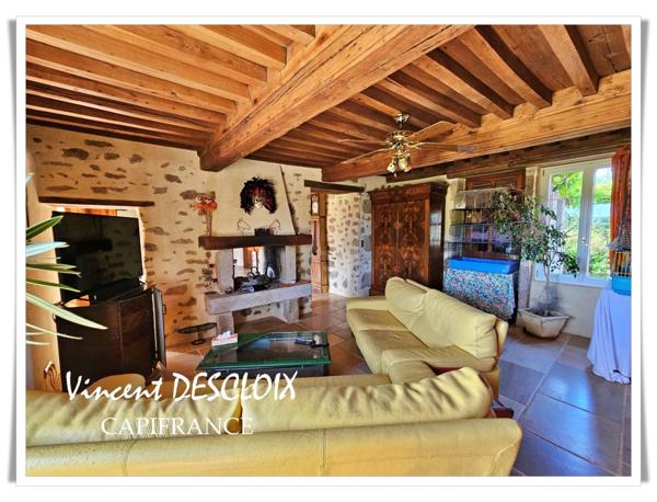 Propriété à vendre 7 pièces LA ROCHE EN BRENIL (21) Terrain 13 444m²