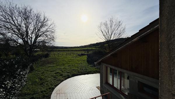 Vault-de-Lugny (89200) Maison 125m2 - trois chambre + mezzanine - jardin et dépendance