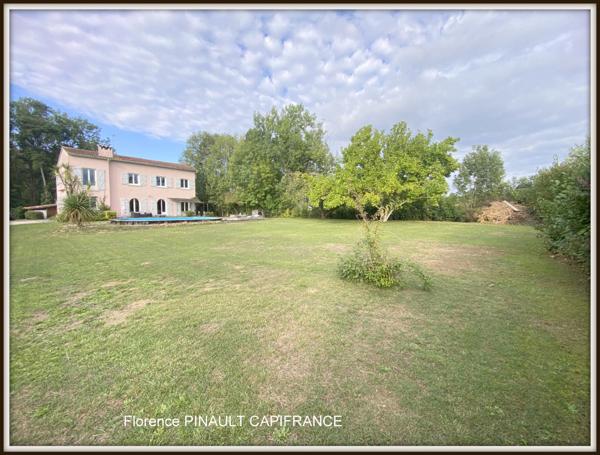 Maison à vendre 8 pièces ODOS (65)