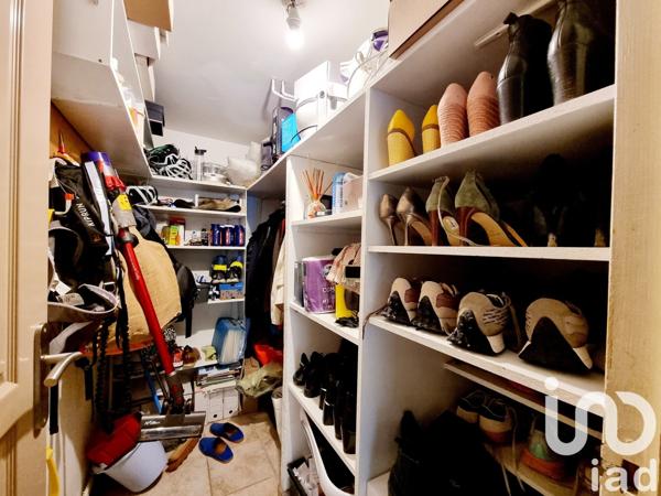 Maison à vendre 7 pièces 178 m² Neuville-de-Poitou