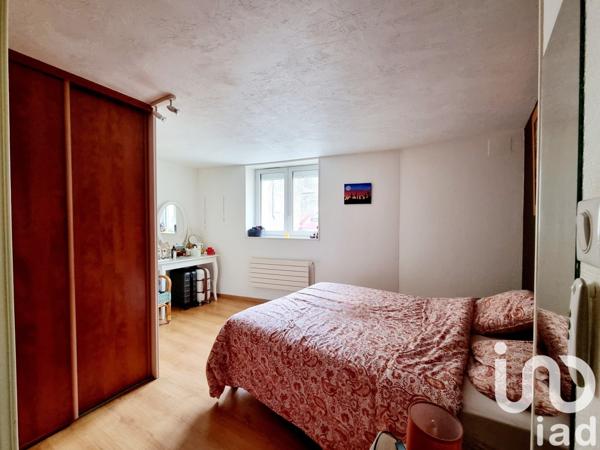 Maison à vendre 7 pièces 178 m² Neuville-de-Poitou