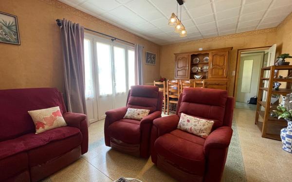 Maison à vendre    5 pièces •  Échillais