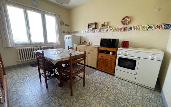 Maison à vendre    5 pièces •  Échillais