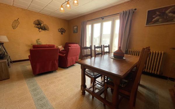 Maison à vendre    5 pièces •  Échillais