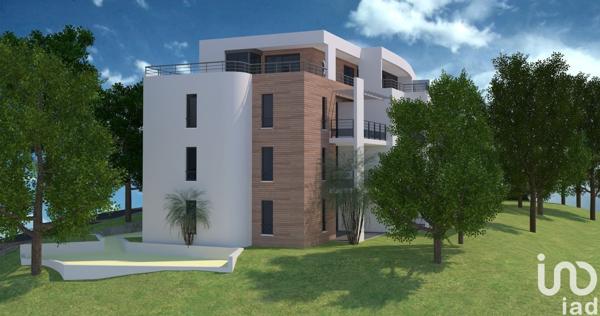 Appartement 4 pièces de 103 m² à Fort-de-France (97200)