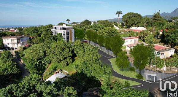 Appartement 4 pièces de 103 m² à Fort-de-France (97200)