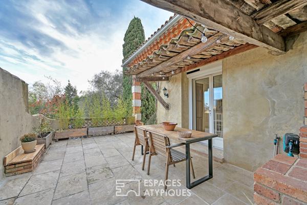 Appartement rénové et confidentiel au coeur d’un village proche d’Uzès