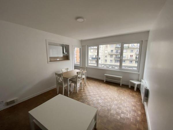 A LOUER : T2 à LILLE • Hypercentre • 850 € CC • Réf. 5942