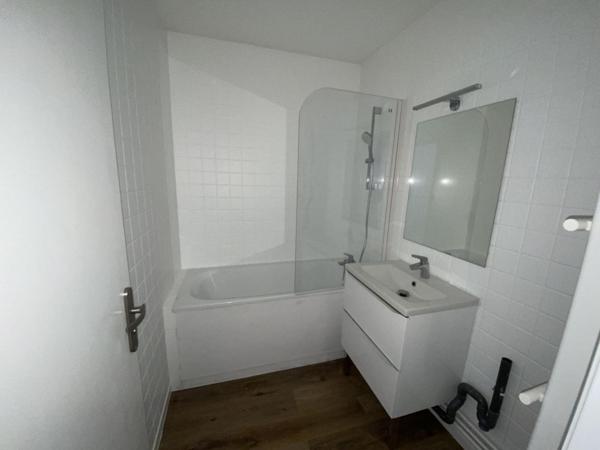 A LOUER : T2 à LILLE • Hypercentre • 850 € CC • Réf. 5942