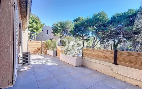 Appartement à vendre    3 pièces • 48 m2 Six-Fours-les-Plages