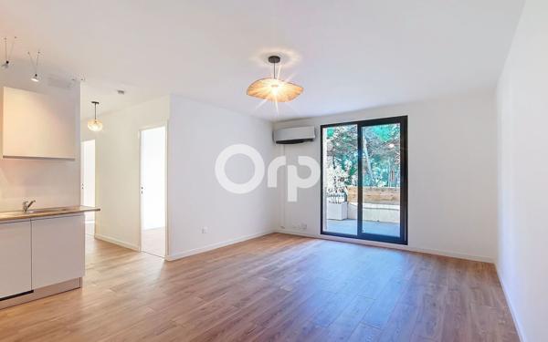 Appartement à vendre    3 pièces • 48 m2 Six-Fours-les-Plages