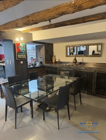 AUX PORTES DE MONTPELLIER-MAGNIFIQUE MAISON DE 150m2 RÉNOVÉE AVEC GOÛT-PARCELLE ARBORÉE-PISCINE-GARAGE