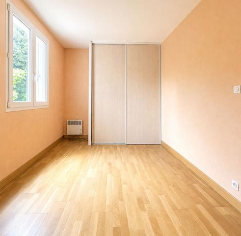 Appartement Viry Chatillon 2 pièce(s) 46 m2