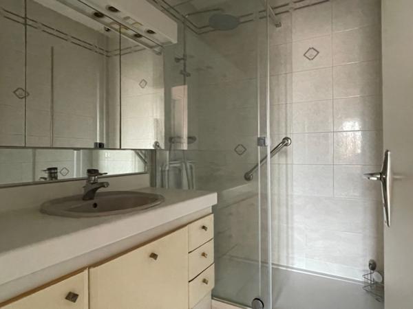 Appartement à vendre 4 pièces LE CHESNAY (78)