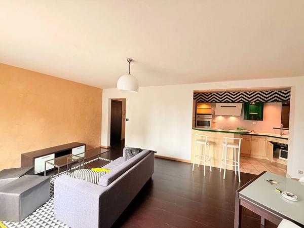 Appartement T3 meublé - Quartier Le Pilier Rouge