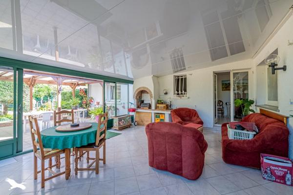 Maison à vendre |  Izon |  5 pièces | 165 m²