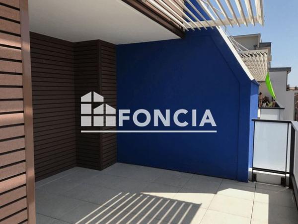 Location Appartement 2 pièces 46.52 m² - 61 RUE DE VERTUS - COTE BAILLE Marseille 13005