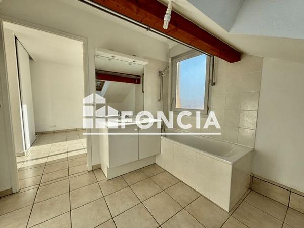 À vendre Appartement 4 pièces 80 m² - Gex 01170