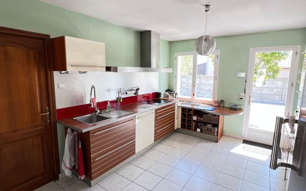 Maison à vendre    6 pièces •  Le Teich