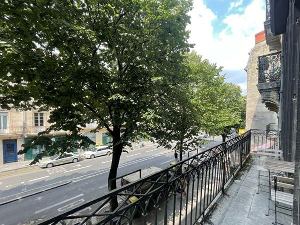 BORDEAUX  PORTE DE BOURGOGNE  A VENDRE Appartement T2 bis