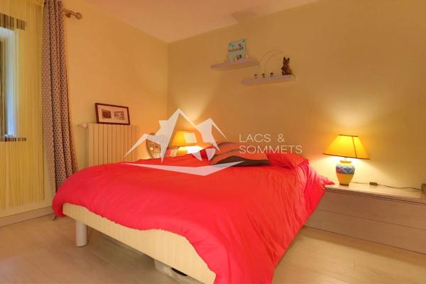 Ferme de charme 8 pièces à Cuvat : 3 chambres + T1 annexe dans un cadre d'exception