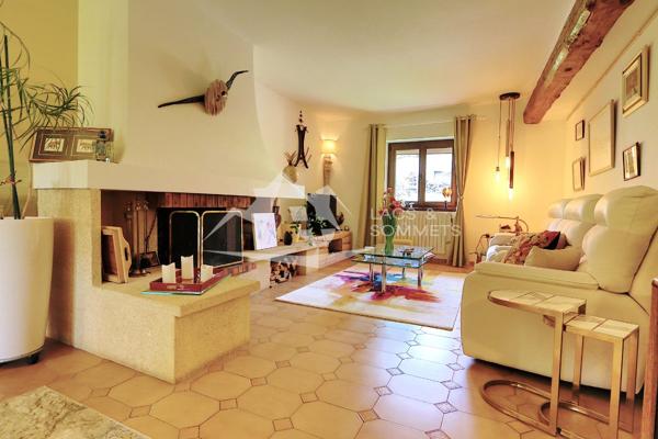 Ferme de charme 8 pièces à Cuvat : 3 chambres + T1 annexe dans un cadre d'exception