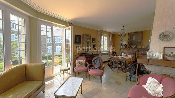 Vente
                Maison169 m² - 7 Pièces -
                    CANCALE (35260)