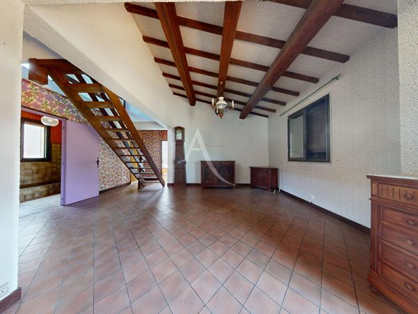Maison à vendre à Lézignan-Corbières avec terrain de 9000m2