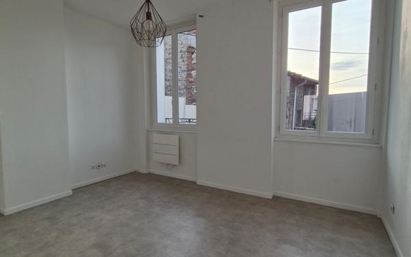 Appartement à vendre    2 pièces • 56,52 m2 Saint-Étienne