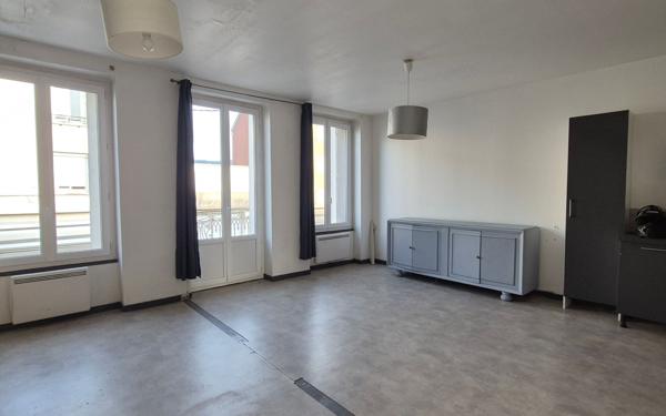 Appartement à vendre    2 pièces • 56,52 m2 Saint-Étienne