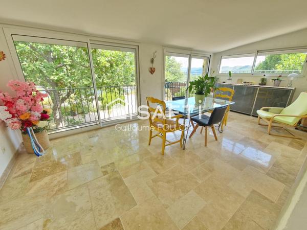 Maison de plain-pied à Céreste en Luberon