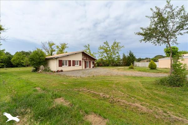 Maison à vendre |  Saint-Savin |  3 pièces | 88 m²