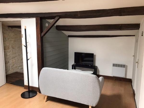 Appartement 1 pièce à louer Rochefort - 17300 / Réf: 2054