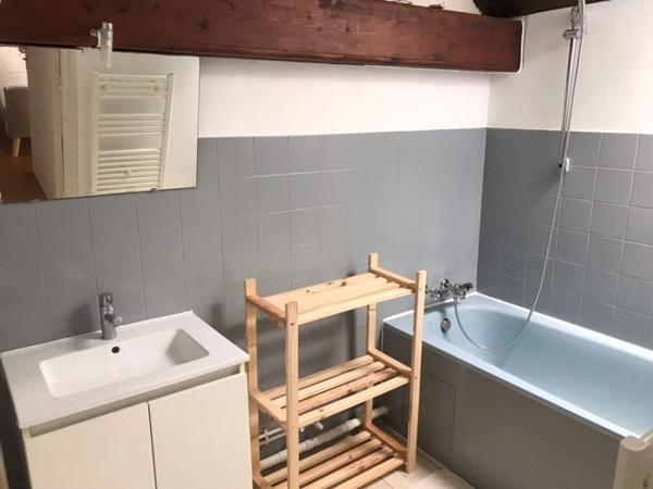 Appartement 1 pièce à louer Rochefort - 17300 / Réf: 2054