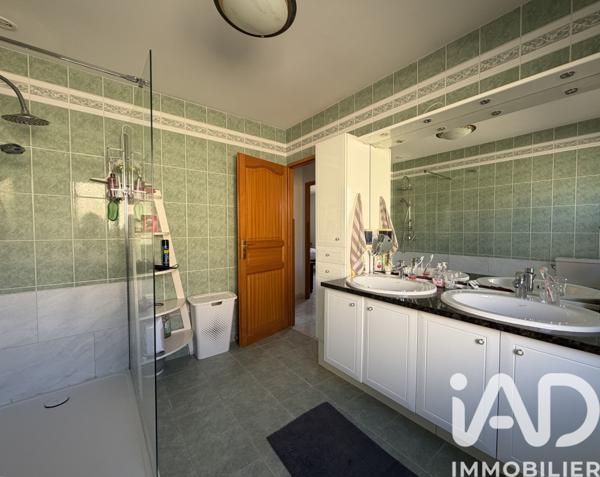 Maison à vendre 4 pièces 120 m² Sigean