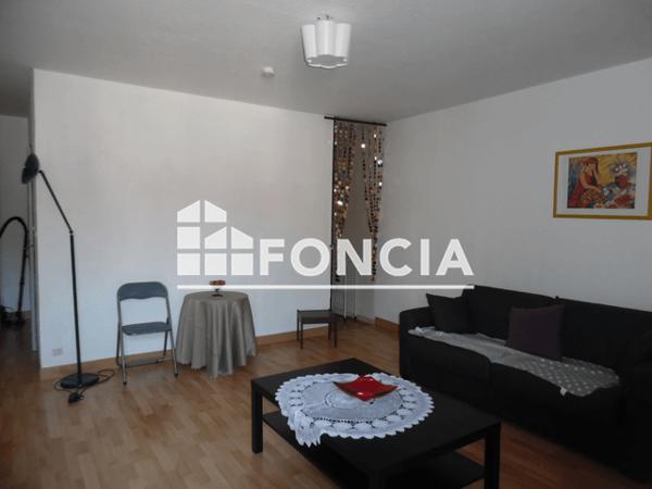 Location Studio meublé 33.46 m² - 11 RUE DE LA PREVOTE Dijon 21000