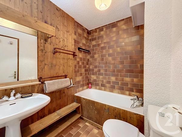 Appartement F2 Bis à vendre  2 pièces - 33,27 m 2   ST GERVAIS LES BAINS  - 74