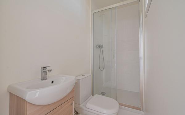 Appartement à vendre    2 pièces • 29,08 m2 Paris 18