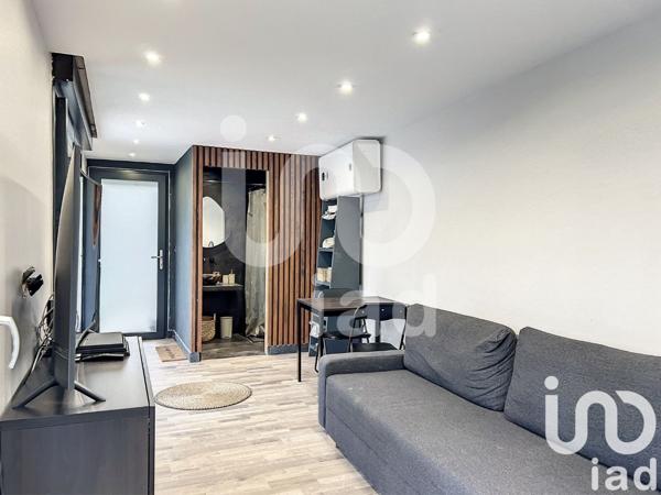 Maison traditionnelle 9 pièces de 256 m² à Tournan-en-Brie (77220)