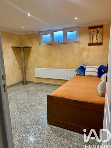 Maison à vendre 6 pièces 150 m² Paray-Vieille-Poste