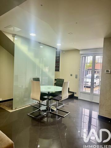 Maison à vendre 6 pièces 150 m² Paray-Vieille-Poste