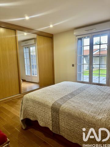 Maison à vendre 6 pièces 150 m² Paray-Vieille-Poste