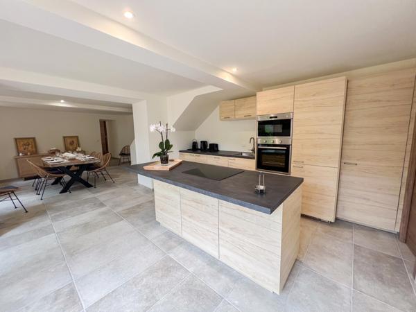 appartement à vendre  5 pièces - 147 m2 CAVALAIRE SUR MER - 83